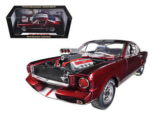 Shelby Collectables 1/18 1965 Shelby GT350R with Drag Racing Engine Candy Red/Black image