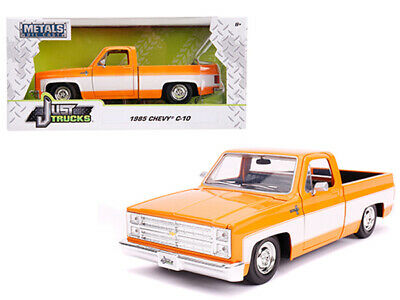 Jada 1/24 1985 Chevy C10 Stock image