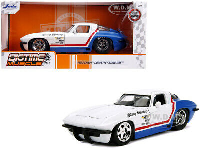 Jada 1/24 1963 Chevy Corvette Stingray image