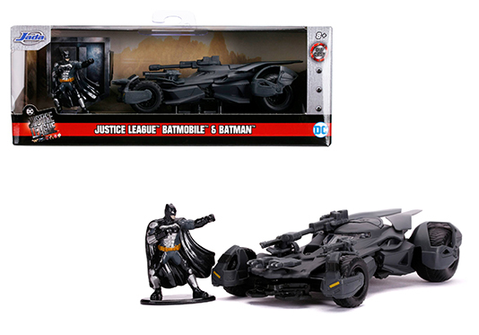 Jada 1/32 2017 JL Batmobile with Figurine image