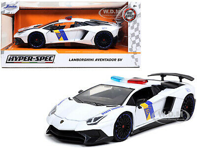 Jada 1/24 Lamborghini Aventador SV Police image
