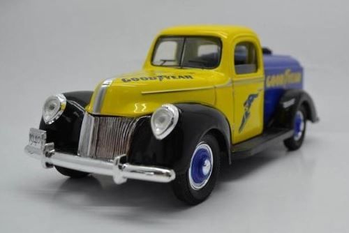 Golden Wheel 1/18 1940 Ford Tanker - Goodyear image