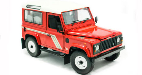 Universal Hobbies 1/18 Landrover Defender 90 Tdi image