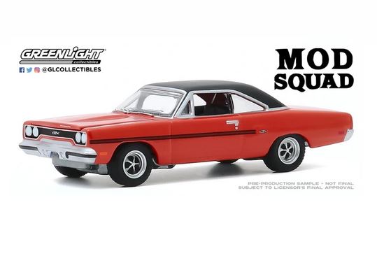Greenlight 1/64 1970 Plymouth GTX - The Mod Squad image