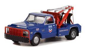 Greenlight 1/64 1969 Chevrolet C-30 Dually Wrecker image