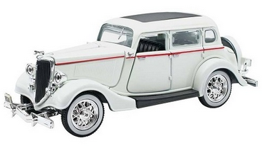 New Ray 1/32 1934 Ford Deluxe Fordor White image