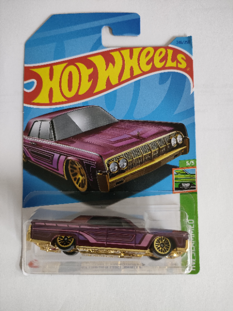 Hot Wheels '64 Lincoln Continental image