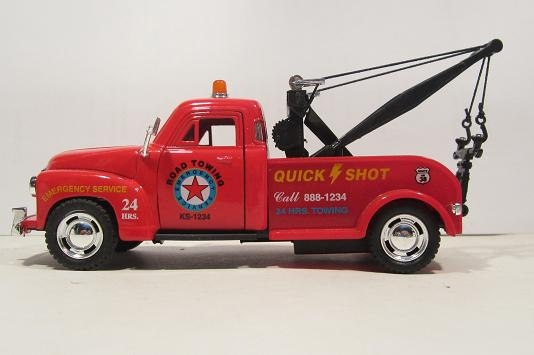 Kintoy 1/38 1953 Chevy Pick Up Wrecker image