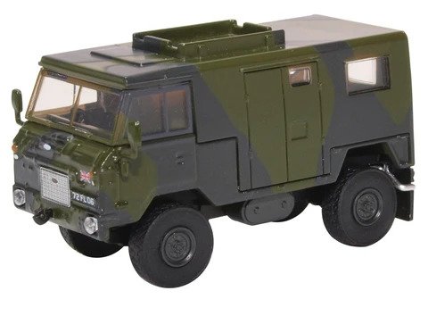 Oxford 1/76 Land Rover FC Signals- NATO image