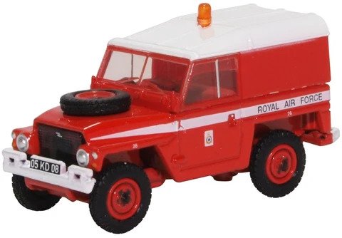 Oxford 1/76 Land Rover 1/2 Ton Lightweight RAF- Red Arrows image