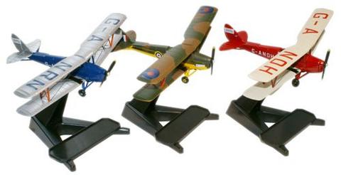 Oxford 1/72 Set of 3 Tiger Moths image