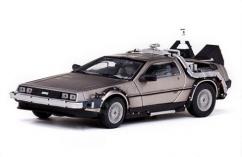 SunStar 1/18 De Lorean "Back to the Future II" image