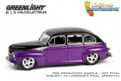 Greenlight 1/64 Ford Fordor Super Deluxe 1946 image