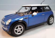Motormax 1/18 Mini Cooper Blue image
