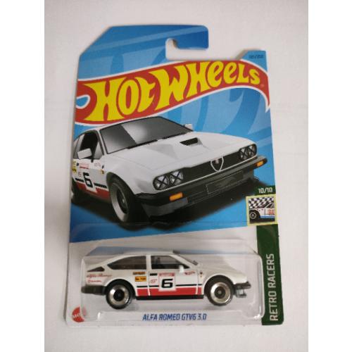 ミニカー Hot Wheels ALFA ROMEO GTV6 3.0 Hot Wheels Alfa Romeo GTV6 3.0 White 2023 Q Case | eBay