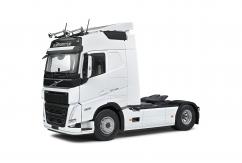 Solido 1/24 Volvo FH Globetrotter XL 2021 Truck image