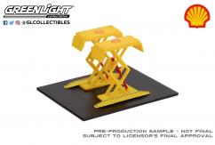 Greenlight 1/64 Double Scissor Lift - Shell Oil image