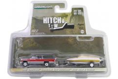 Greenlight 1/64 1987 Chevrolet Suburban K20 Silverado with Boat Trailer And Boat image