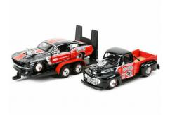Maisto 1/24 1948 Ford F1 Pick-Up & 1967 Ford Mustang GT Elite Transport image