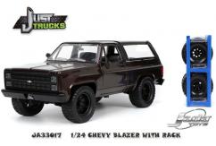 Jada 1/24 Chevy Blazer with Tyre Rack image