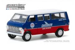 Greenlight 1/64 1970 Ford Club Wagon - Chevron image