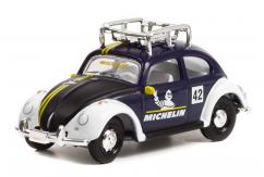 Greenlight 1/64 Classic Volkswagen Beetle with Roof Rack image