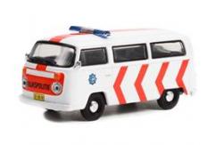 Greenlight 1/64 1975 Volkswagen Type 2 (T2B) image