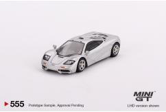 Mini GT 1/64 McLaren F1 Magnesium Silver image