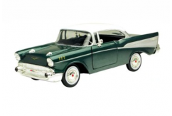 Motormax 1/24 1957 Chev Bel Air - Green/White image