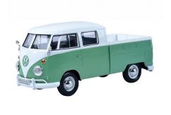 Motormax 1/24 Volkswagen Type 2 (T1) Pickup image