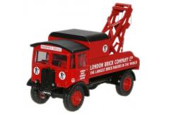 Oxford  1/76 AEC Matador Wrecker London Brick Company image