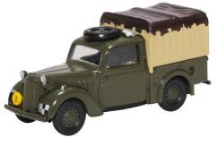 Oxford  1/76 Austin Tilly No1 MTTC Camberly 1945 image