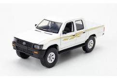 Hommat 1/32 Toyota Hilux 1990's DX4 Style image