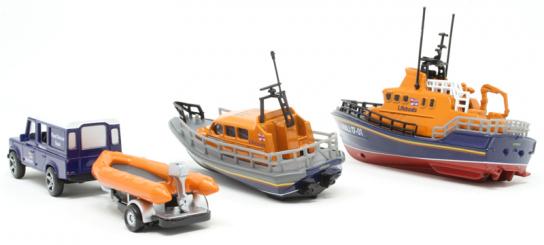Corgi RNLI Shannon & Severn Lifeboat Flood Rescue Gift Set image