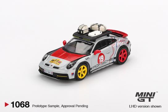 Mini GT 1/64 Porsche 911 Dakar "Uncle Rally" image