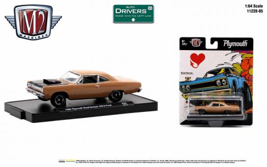 M2 Machines 1/64 1969 Plymouth Road Runner 440 6-Pack image