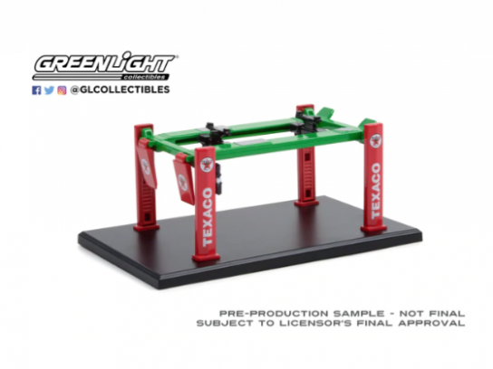 Greenlight 1/64 Four Post Lift - Texaco image