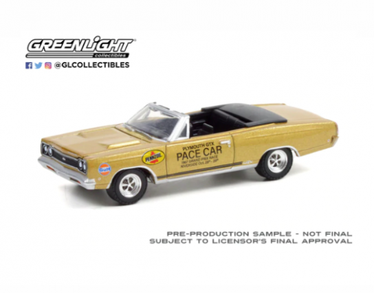 Greenlight 1/64 1968 Plymouth GTX 426 HEMI Convertible image