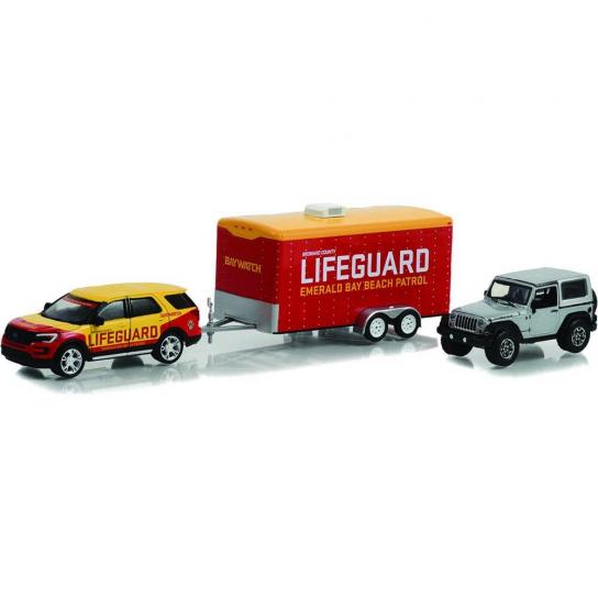 Greenlight 1/64 2016 Ford Explorer with 2013 Jeep Wrangler Rubicon and Enclosed Trailer image