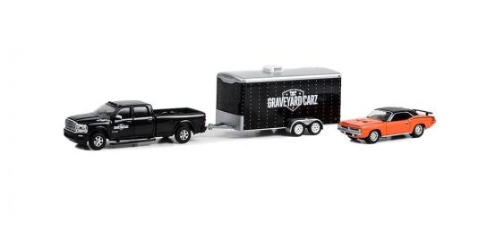 Greenlight 1/64 2022 RAM 2500 with 1970 'Cuda 340 image