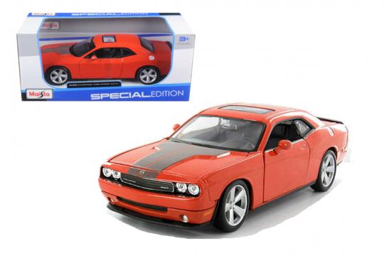 Maisto 1/24 2008 Dodge Challenger SRT8 image