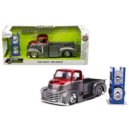 Jada 1/24 1952 Chevy Coe Pickup image