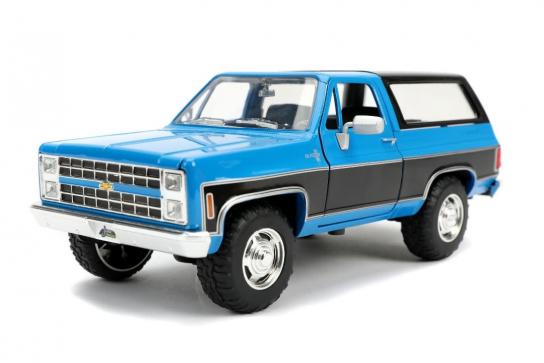 Jada 1/24 1980 Chevy K5 Blazer Stock image