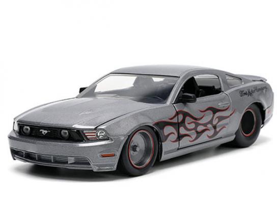 Jada 1/24 2010 Ford Mustang GT image