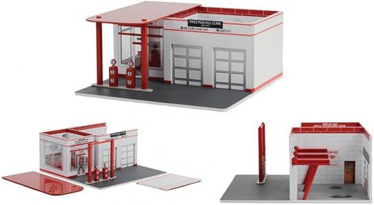 Greenlight 1/64 Vintage Gas Station image