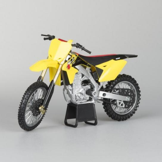 New Ray 1/12 2014 Suzuki RM-Z450 Yellow image