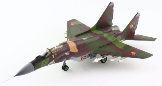 Hobby Master 1/72 MIG-29A Fulcrum Red 661 image