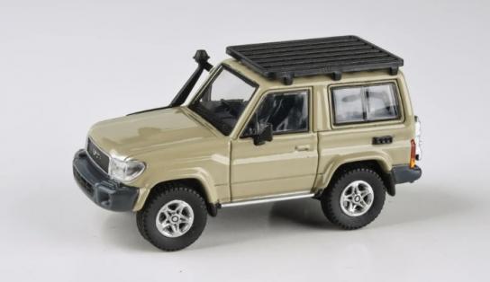 Paragon 1/64 Toyota Land Cruiser 71 SWB 2014 Sandy Taupe image