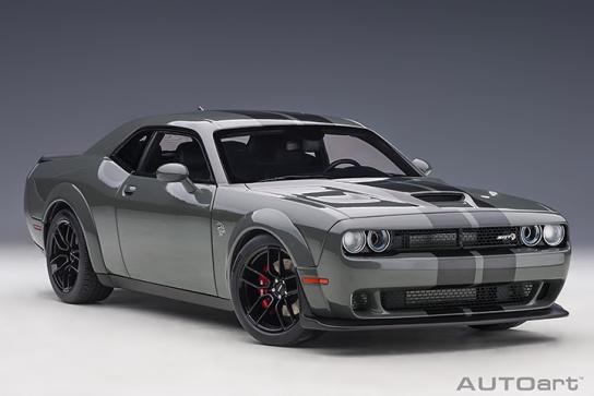 AUTOart 1/18 Dodge Challenger SRT Hellcat Widebody 2018 image