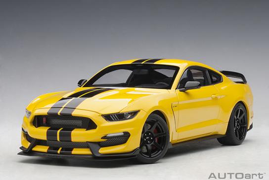 AUTOart 1/18 Ford Mustang Shelby GT-350R image